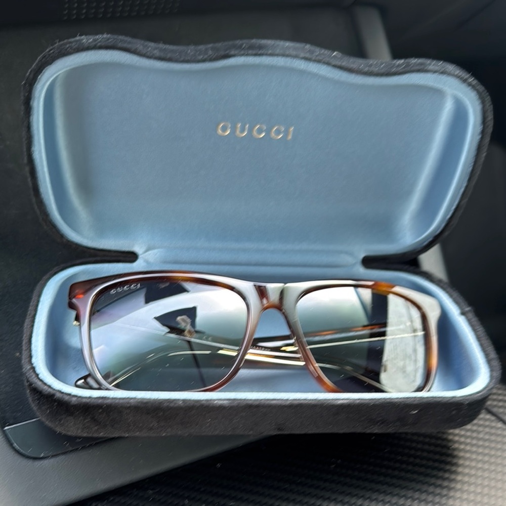 *SOLD*Gucci Brown Designer Glasses with Stylish Frame
